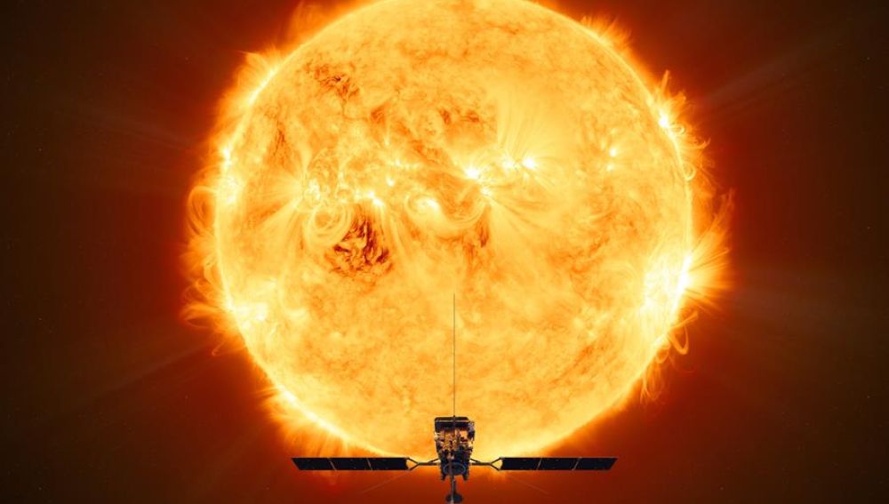 Representación de la 'Solar Orbiter' frente al Sol