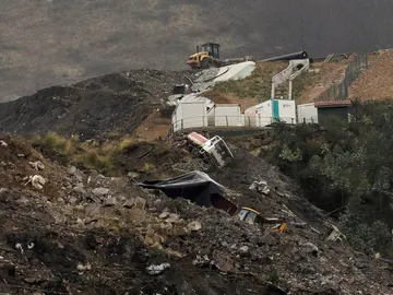 El operativo de búsqueda tras el corrimiento de tierras en localidad vizcaína de Zaldibar, Bizkaia. El operativo de búsqueda tras el corrimiento de tierras en localidad vizcaína de Zaldibar, Bizkaia.