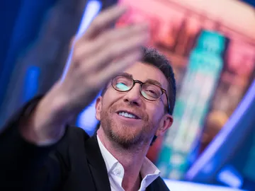 Pepa Fernández cumple su promesa a Pablo Motos durante el Día Mundial de la Radio Pepa Fernández cumple su promesa a Pablo Motos durante el Día Mundial de la Radio