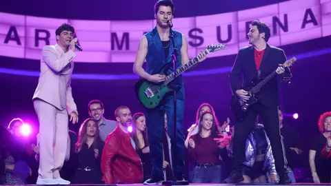 Gemeliers se convierten en los Jonas Brothers con “Sucker” Gemeliers se convierten en los Jonas Brothers con “Sucker”