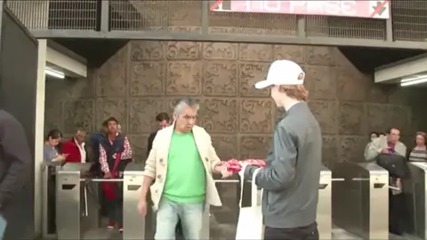 México se adelanta al día de los enamorados y celebra el día del condón México se adelanta al día de los enamorados y celebra el día del condón