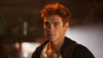 KJ Apa como Archie en 'Riverdale' KJ Apa como Archie en 'Riverdale'