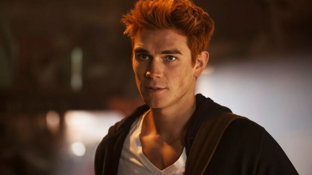 KJ Apa como Archie en 'Riverdale' KJ Apa como Archie en 'Riverdale'