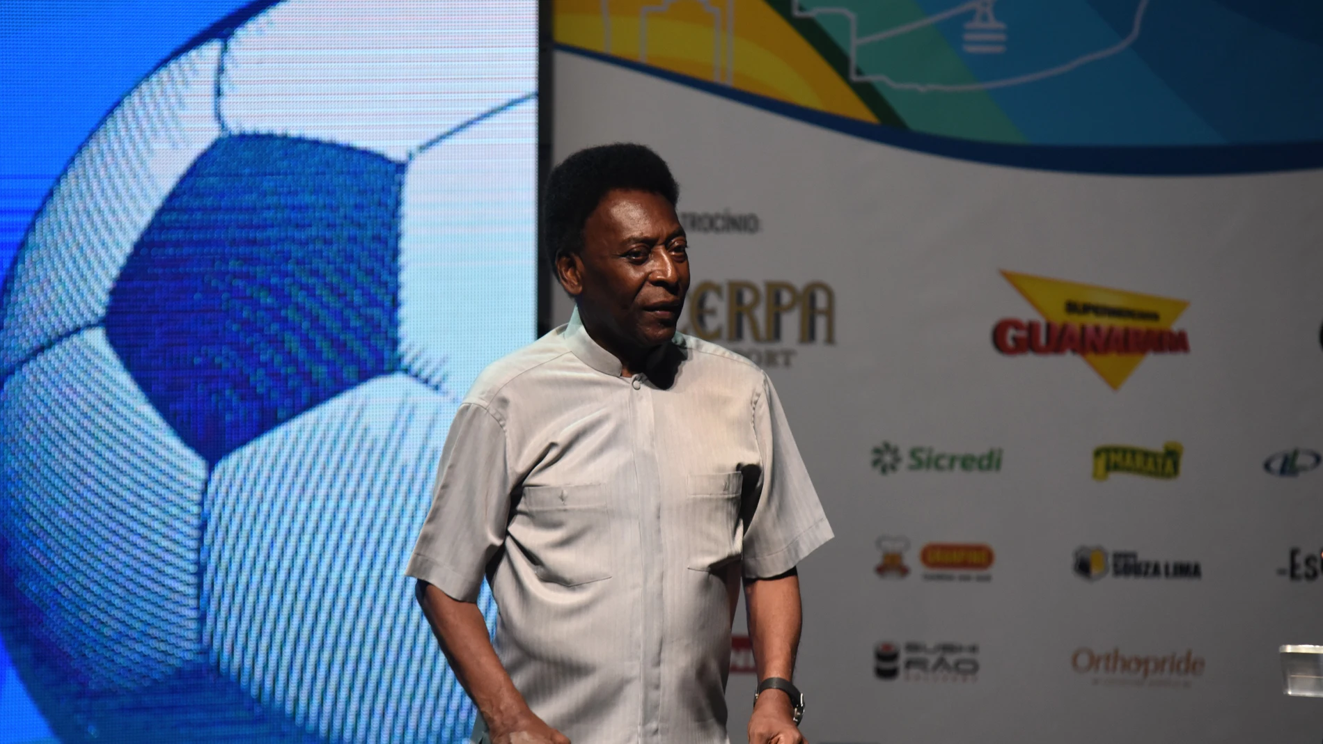 Pelé rompe su silencio sobre su supuesta depresión Pelé rompe su silencio sobre su supuesta depresión