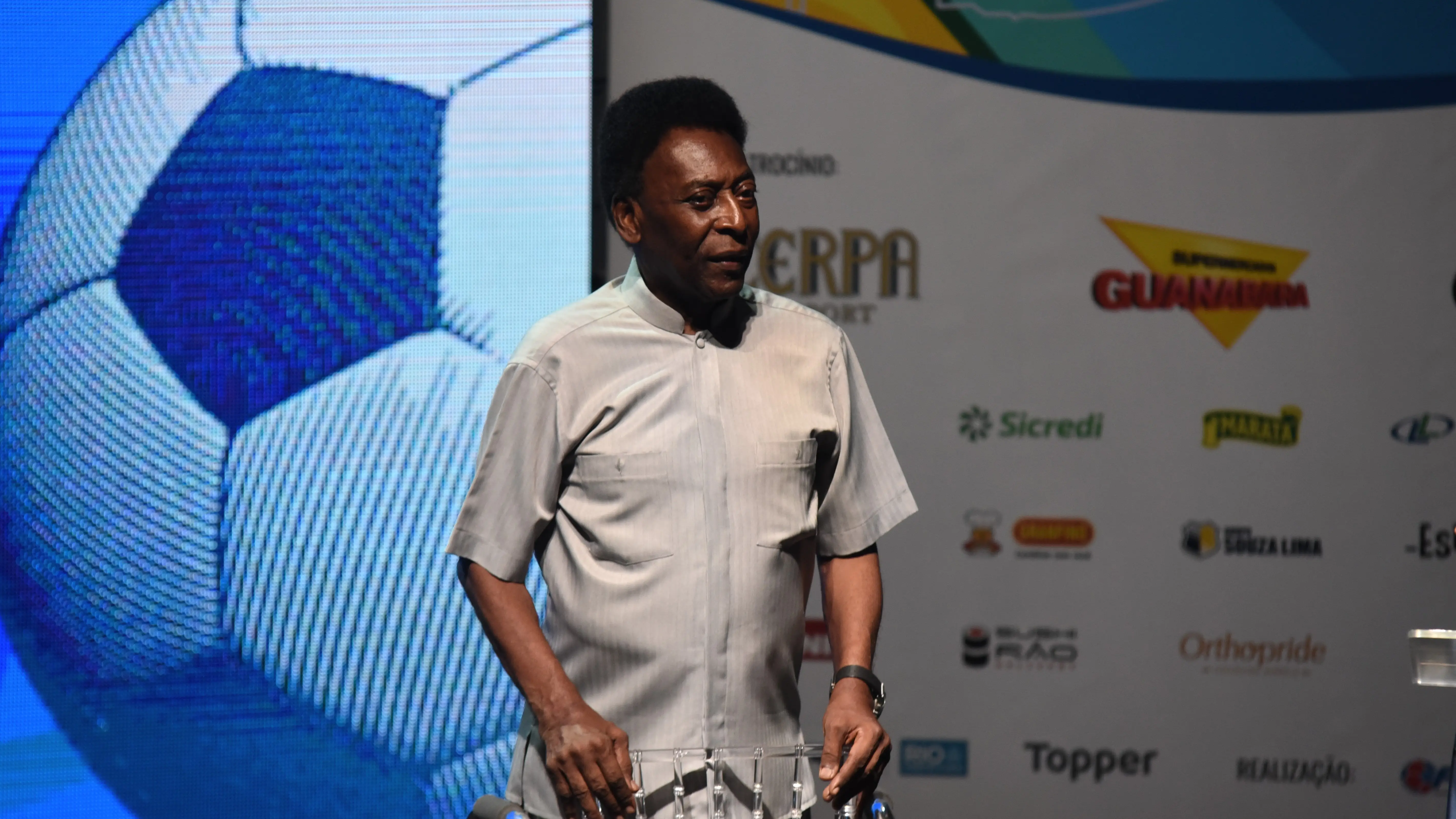 Pelé rompe su silencio sobre su supuesta depresión Pelé rompe su silencio sobre su supuesta depresión