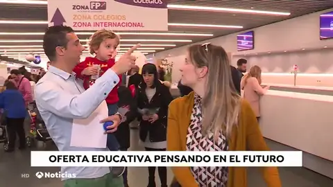 Una feria en Madrid aconseja a los padres a escoger colegio Una feria en Madrid aconseja a los padres a escoger colegio
