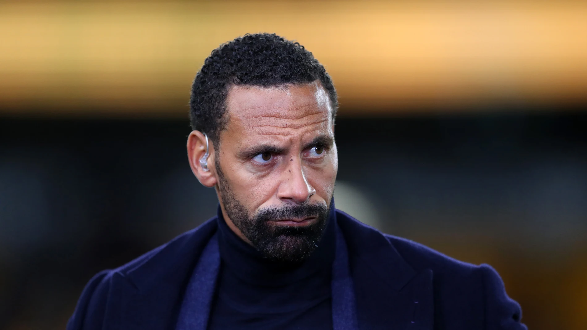 Rio Ferdinand se burla del City en Twitter Rio Ferdinand se burla del City en Twitter