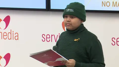 Un niño con cáncer pide que no le pongan más barreras: "No puedo ir al colegio, ni hacer deporte o jugar" Un niño con cáncer pide que no le pongan más barreras: "No puedo ir al colegio, ni hacer deporte o jugar"
