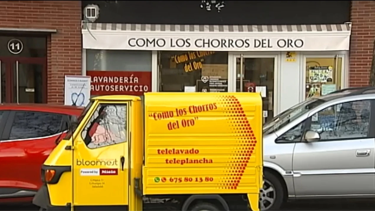 Tintorería 'Como los chorros del oro' Tintorería 'Como los chorros del oro'