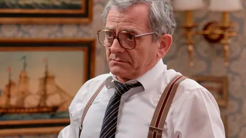 Quintero confiesa a Manolita y Marcelino toda la verdad Quintero confiesa a Manolita y Marcelino toda la verdad