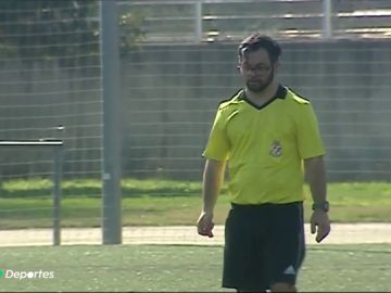 Dani Alcaraz, primer árbitro con síndrome de Down en España