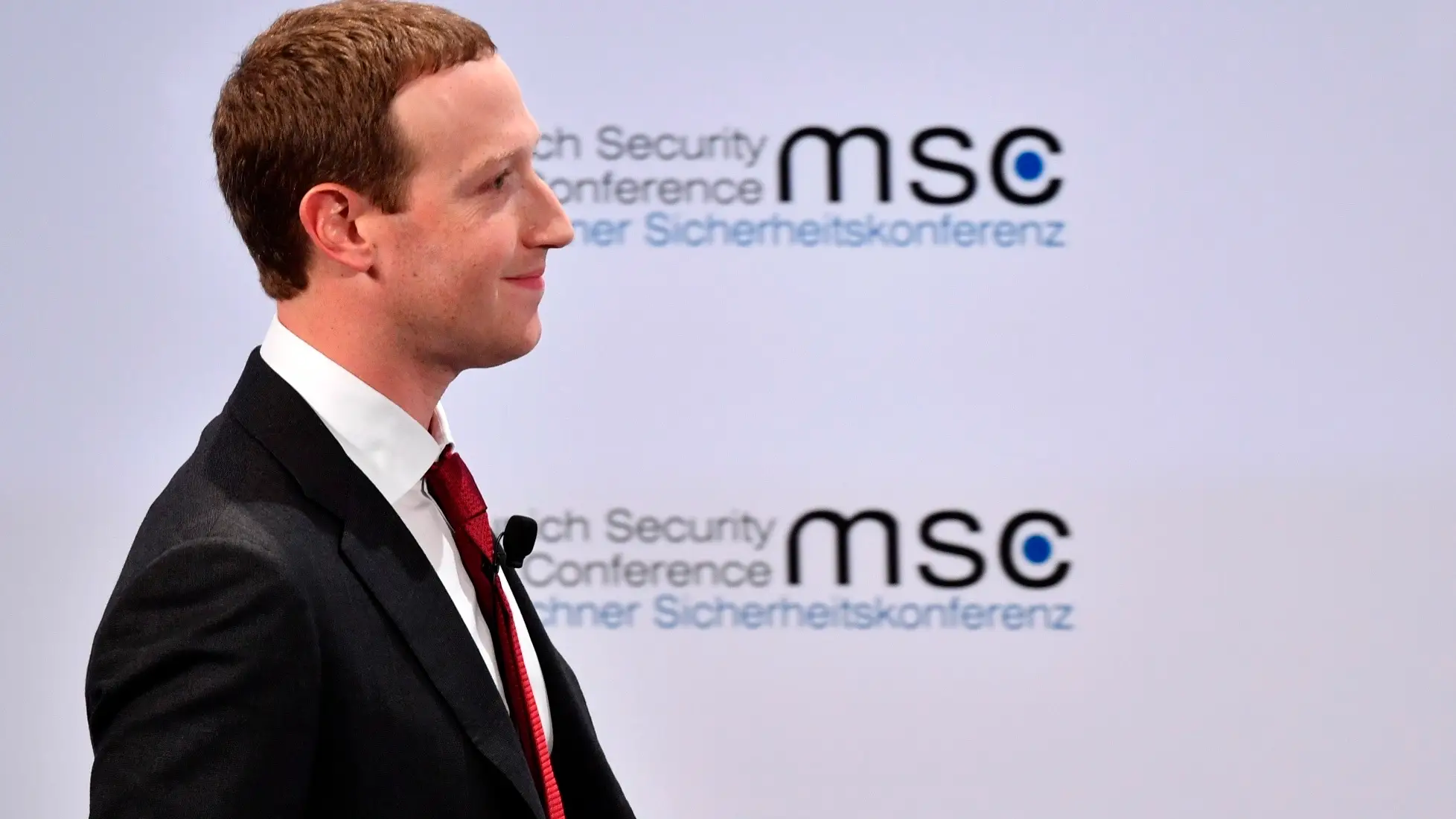 Mark Zuckerberg comparece ante la Comisión Europea Mark Zuckerberg comparece ante la Comisión Europea