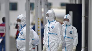 Personal m&eacute;dico se protege ante el coronavirus