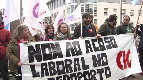 Los empleados del Aeropuerto de Santiago denuncia acoso laboral de su coordinador: Los empleados del Aeropuerto de Santiago denuncia acoso laboral de su coordinador:
