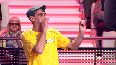 La sorprendente caricatura con globos de Joni Macarroni a Arturo Valls en '¡Ahora caigo!'