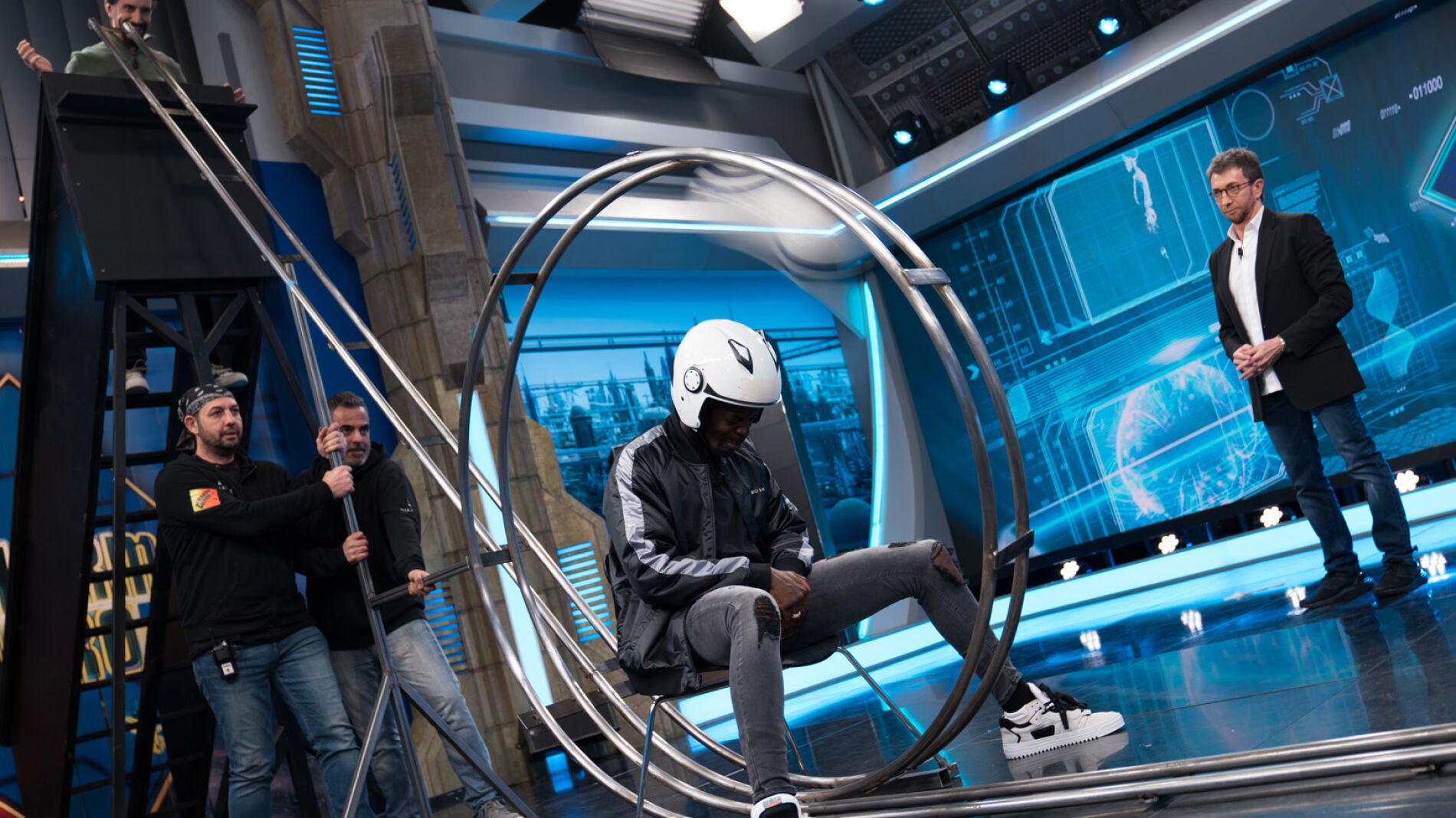 Marron pone en riesgo la vida de Iñaki Williams con la ciencia más peligrosa 