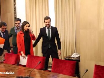 Pablo Casado e Inés Arrimadas acercan posturas para presentarse juntos, pero el problema sigue en Galicia