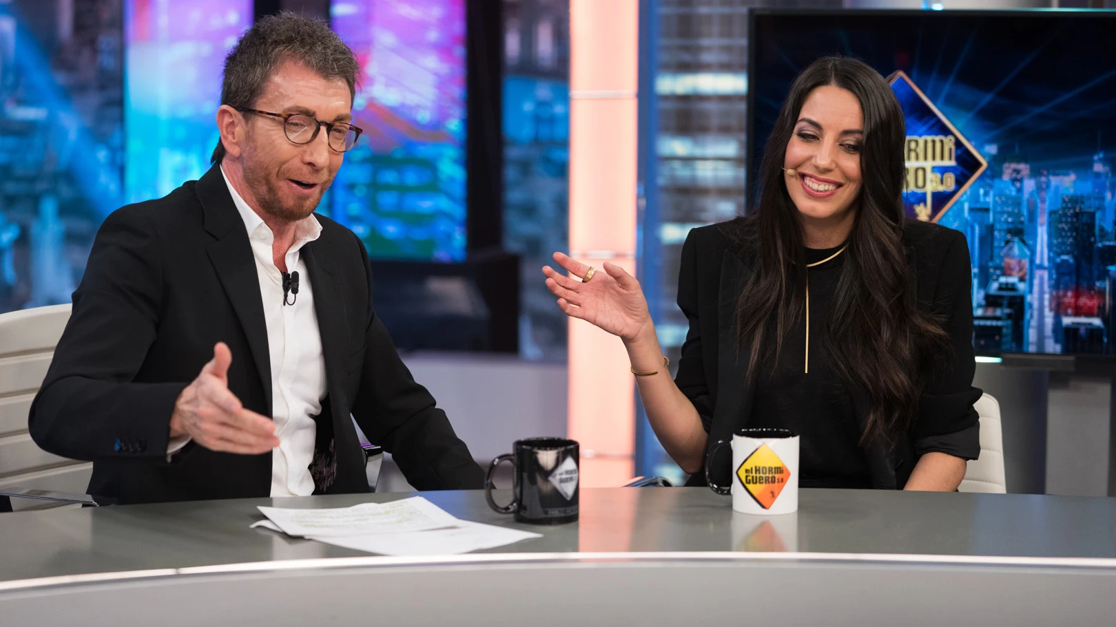 Almudena Cid confiesa en 'El Hormiguero 3.0' cómo gestiona las malas críticas Almudena Cid confiesa en 'El Hormiguero 3.0' cómo gestiona las malas críticas