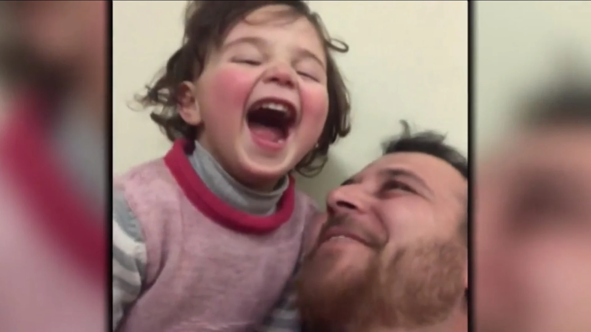 Salwa y su padre reciben el permiso para residir en Turquía Salwa y su padre reciben el permiso para residir en Turquía