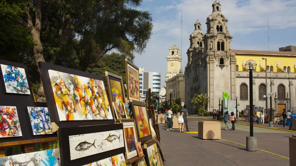 Parque Central de Miraflores Parque Central de Miraflores