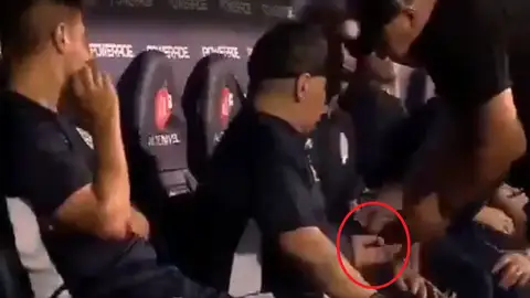 La 'jugada' de Maradona La 'jugada' de Maradona