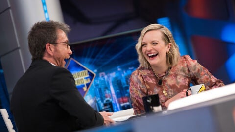 Elisabeth Moss relata en 'El Hormiguero 3.0' las escenas más extrañas que ha rodado 