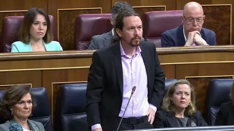 Tenso rifirrafe entre Iglesias y Prohens en el Congreso: "Que estemos hablando de niñas prostituidas y ustedes se descojonen dice mucho de su nivel moral" Tenso rifirrafe entre Iglesias y Prohens en el Congreso: "Que estemos hablando de niñas prostituidas y ustedes se descojonen dice mucho de su nivel moral"