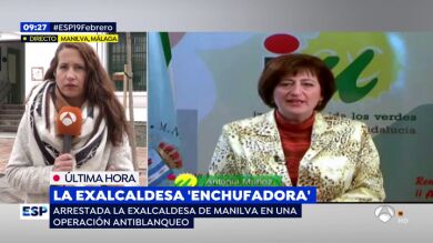 Detienen a la 'alcaldesa de los enchufes' en Manilva, acusada de contratar a más 400 personas a dedo
