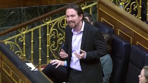 Pablo Iglesias arremete contra el PP por "descojonarse" de niñas prostituidas Pablo Iglesias arremete contra el PP por "descojonarse" de niñas prostituidas
