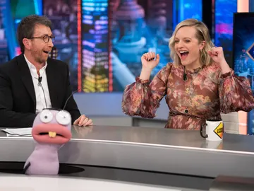 Elizabeth Moss juega con Trancas y Barrancas a las transformaciones en 'El Hormiguero 3.0' Elizabeth Moss juega con Trancas y Barrancas a las transformaciones en 'El Hormiguero 3.0'