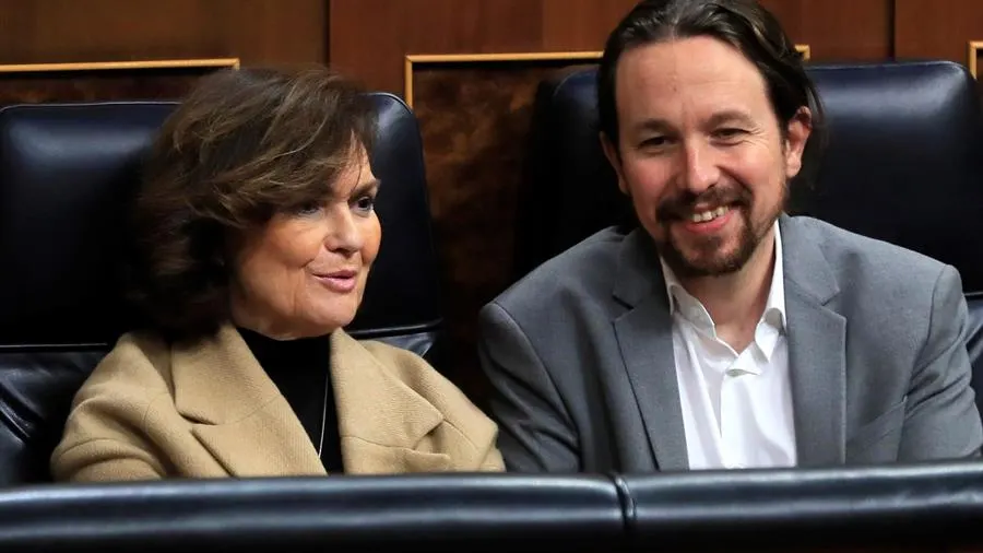 Carmen Calvo y Pablo Iglesias
