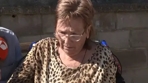 La desesperación de una mujer a la que 2 de sus hijos ingresaron en una residencia para 'okupar' su piso La desesperación de una mujer a la que 2 de sus hijos ingresaron en una residencia para 'okupar' su piso