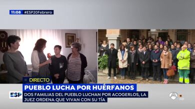 Un pueblo lucha por la custodia de 2 huérfanos de violencia de género: 