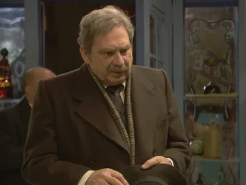 Urrutia, ¿a un paso de traicionar a Don Ignacio? Urrutia, ¿a un paso de traicionar a Don Ignacio?