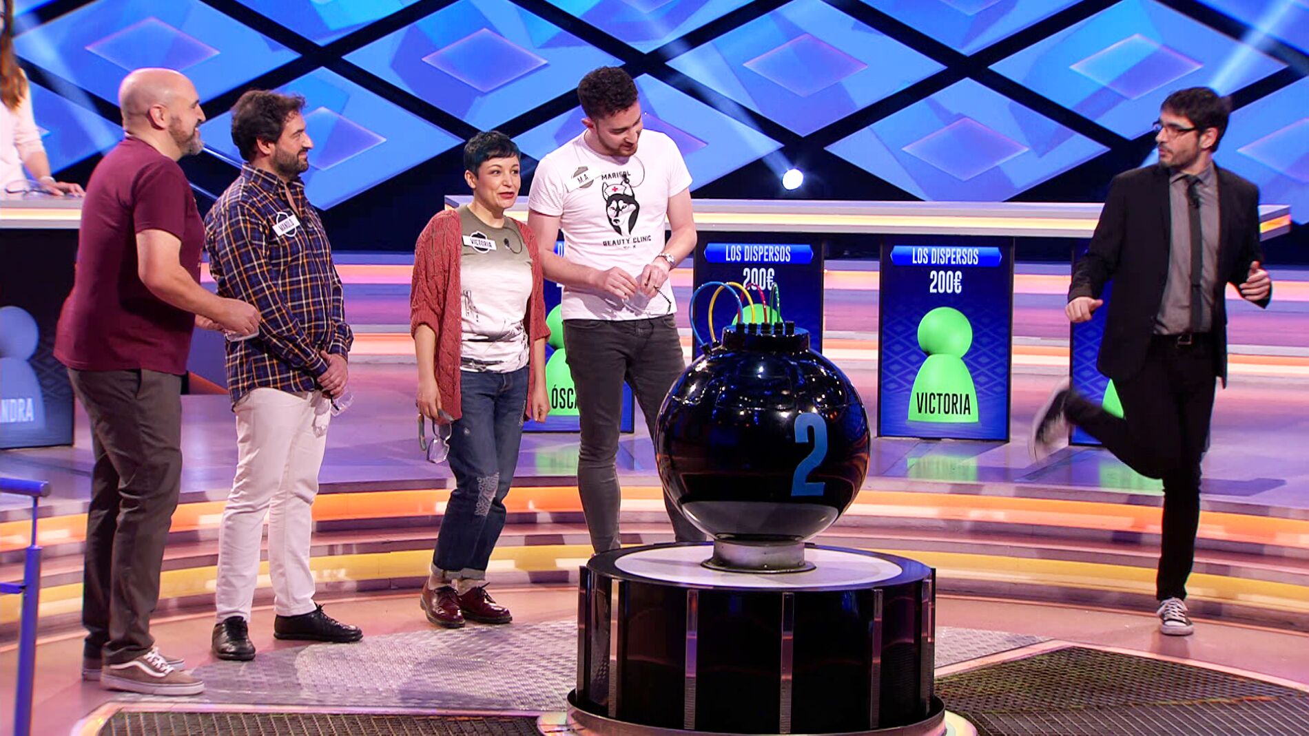 &lsquo;&iexcl;Boom!&rsquo; se inunda de los recuerdos de la infancia de M. A., de &lsquo;Los dispersos&rsquo;, y de Juanra Bonet: Pok&eacute;mon, gogos o jugar al el&aacute;stico