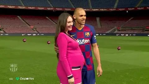 Braithwaite, en su presentación con el Barcelona: "Soy físico, rápido, fuerte e inteligente" Braithwaite, en su presentación con el Barcelona: "Soy físico, rápido, fuerte e inteligente"