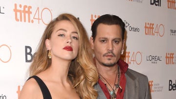 Amber Heard y Johnny Depp Amber Heard y Johnny Depp