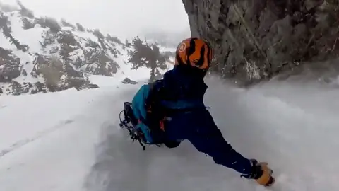 Alex Gavic, en el momento del descenso en Utah Alex Gavic, en el momento del descenso en Utah