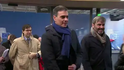 A3 Noticias 1 (21-02-20) España asegura que no estará entre los perdedores de la Cumbre europea mientras sigue el debate presupuestario A3 Noticias 1 (21-02-20) España asegura que no estará entre los perdedores de la Cumbre europea mientras sigue el debate presupuestario