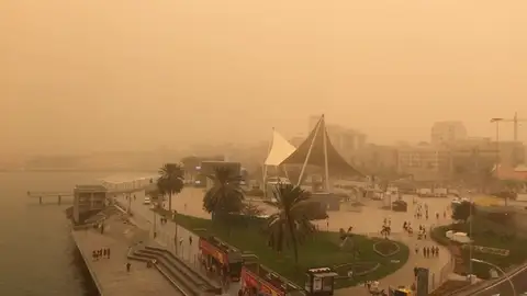 Calima sobre Las Palmas de Gran Canaria Alerta en Canarias por fuerte calima: el polvo cubrirá el archipiélago varios días