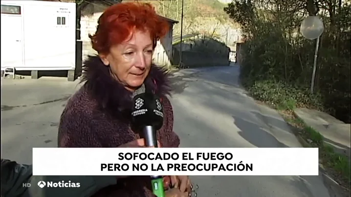 La hermana de uno de los desparecidos en el derrumbe del vertedero de Zaldibar: "No me lo puedo creer que esto sea asi" La hermana de uno de los desparecidos en el derrumbe del vertedero de Zaldibar: "No me lo puedo creer que esto sea asi"