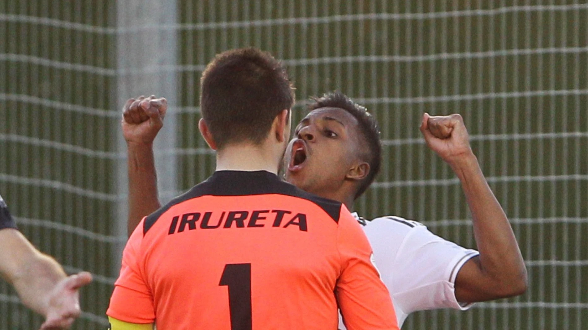 Rodrygo celebrando su gol frente al portero del Sanse Rodrygo celebrando su gol frente al portero del Sanse