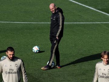 Zidane, en Valdebebas, en un entrenamiento del Real Madrid. 