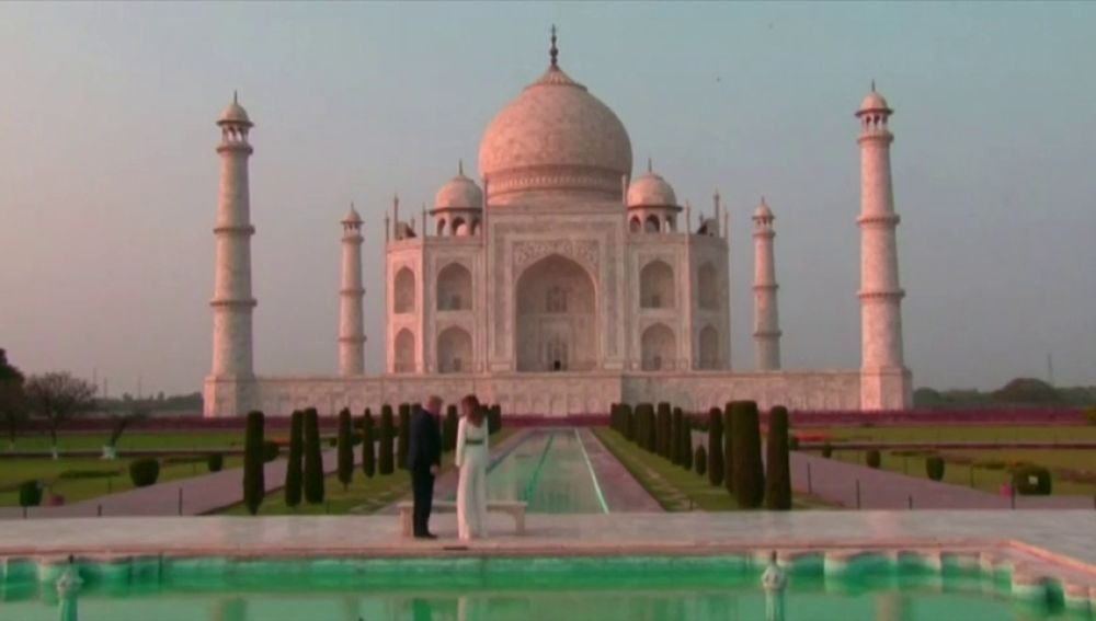Espectaculares imágenes de la visita de Donald Trump y Melania al Taj Mahal