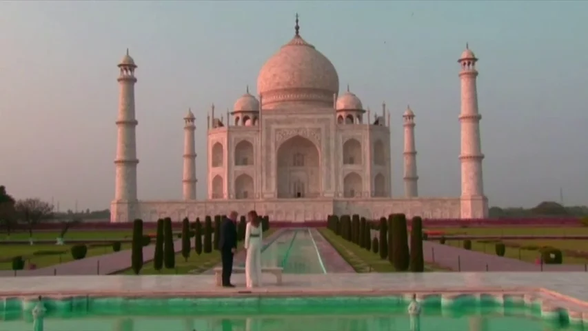 Espectaculares imágenes de la visita de Donald Trump y Melania al Taj Mahal Espectaculares imágenes de la visita de Donald Trump y Melania al Taj Mahal