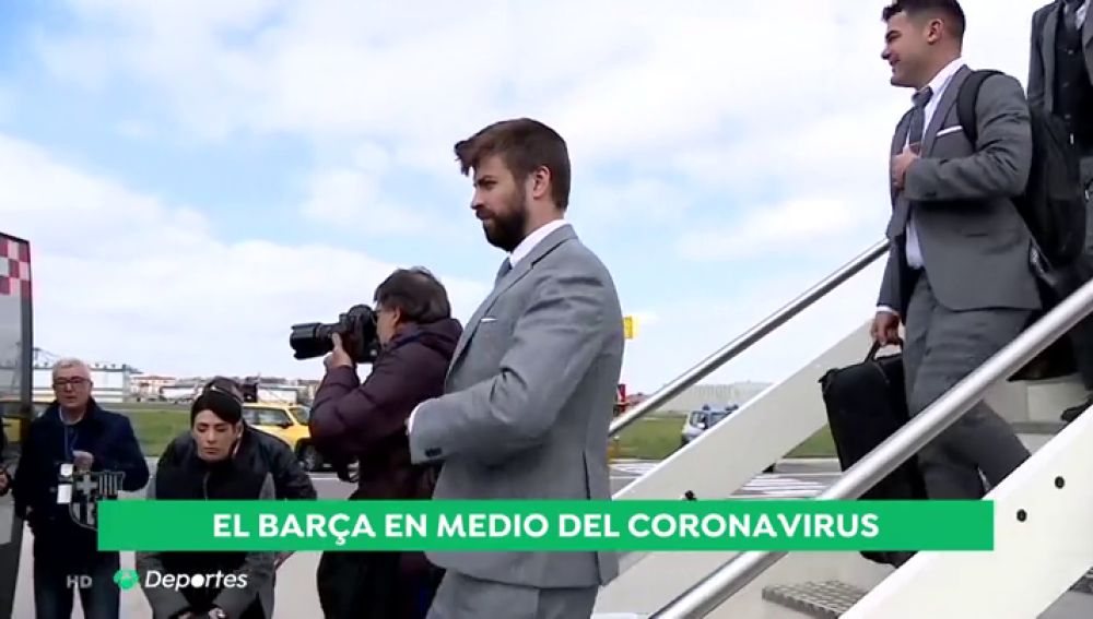 Los jugadores del Barcelona, sometidos a un control de temperatura antes de aterrizar en Nápoles