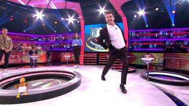 La pasarela '¡Ahora caigo!': ¿Quién desfila mejor: Nerea o Arturo Valls?