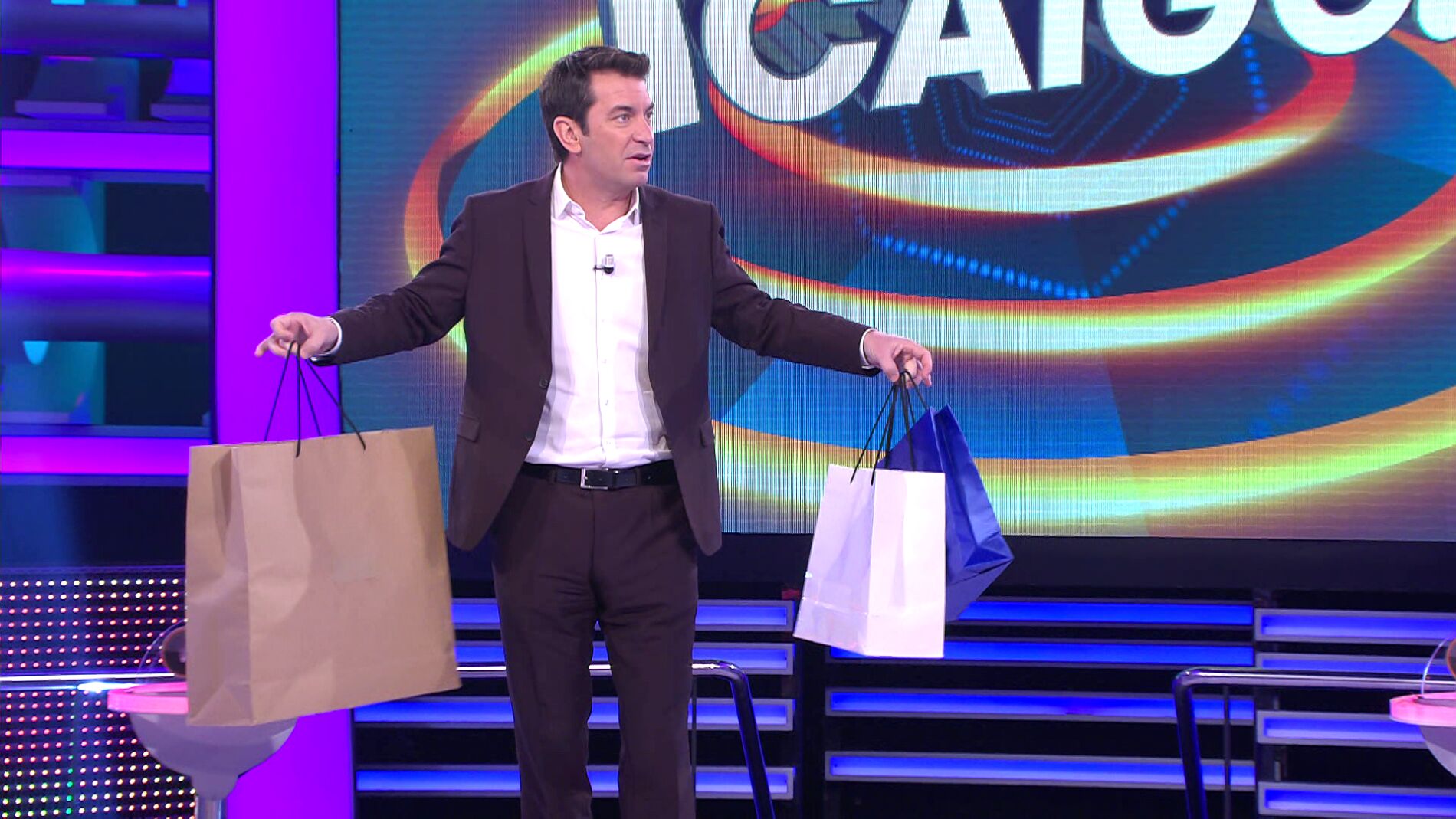 La dr&aacute;stica decisi&oacute;n de Arturo Valls en '&iexcl;Ahora caigo!' tras una tarde de compras con su mujer