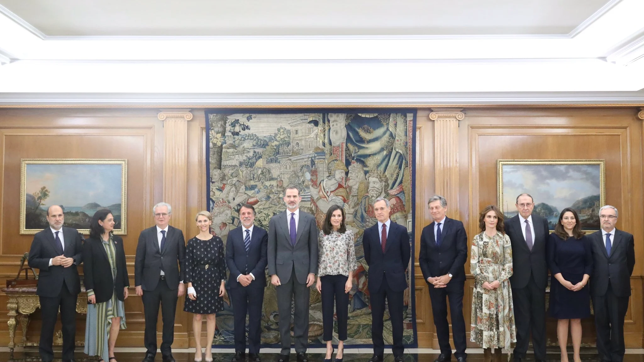 Los Reyes reciben al Consejo de Administraci&oacute;n de Atresmedia