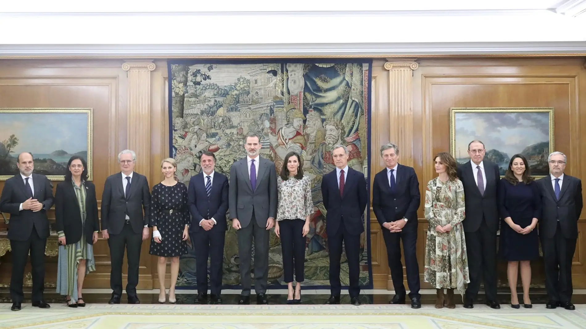 Javier Bardají, Aurora Catá, Carlos Fernández, Mónica Ribé, José Creuheras, Sus Majestades los Reyes, Silvio González, Nicolás de Tavernost, María Entrecanales, Mauricio Casals, Margarita González y Manuel de la Viuda